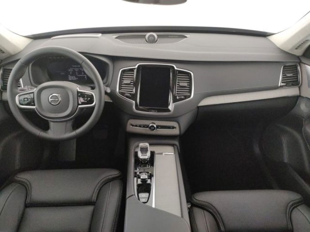 Volvo XC90 nuova a Modena (13)