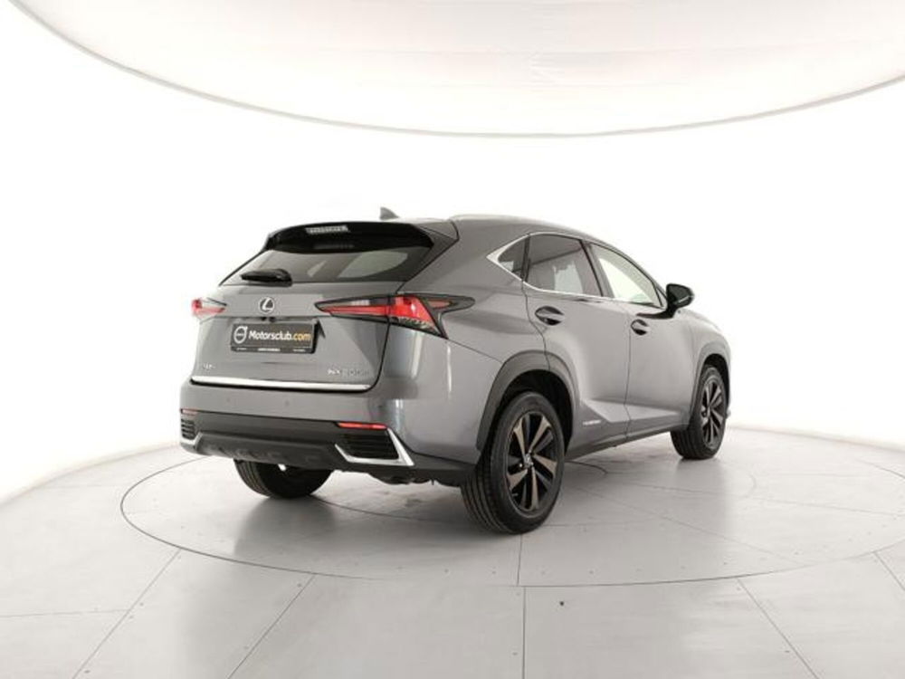 Lexus NX usata a Modena (5)