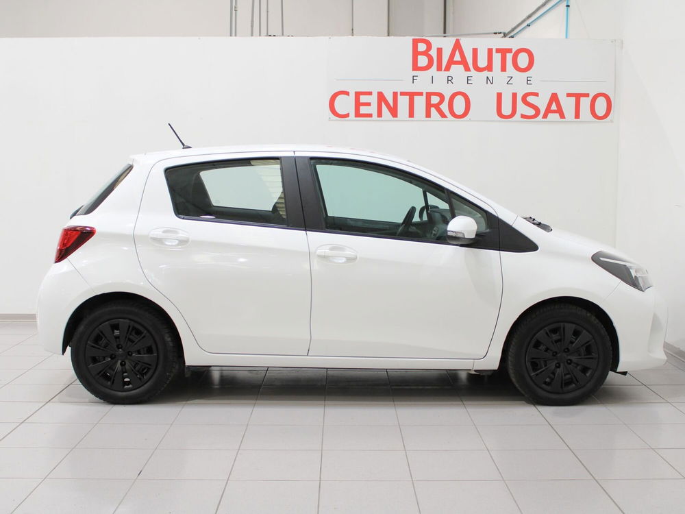 Toyota Yaris usata a Firenze (17)