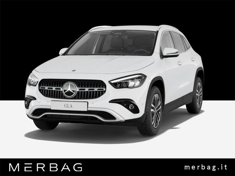 Mercedes-Benz GLA SUV 180 Automatic Premium nuova a Milano