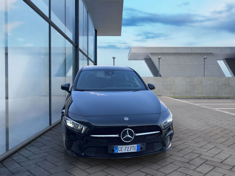 Mercedes-Benz Classe A 180 d Automatic Sport  del 2021 usata a Rende