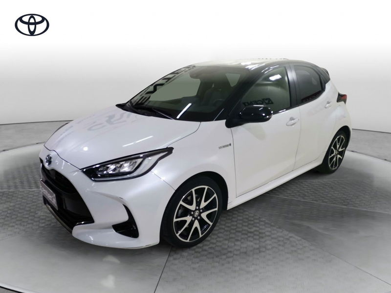 Toyota Yaris 1.5 Hybrid 5 porte Trend del 2020 usata a Salerno