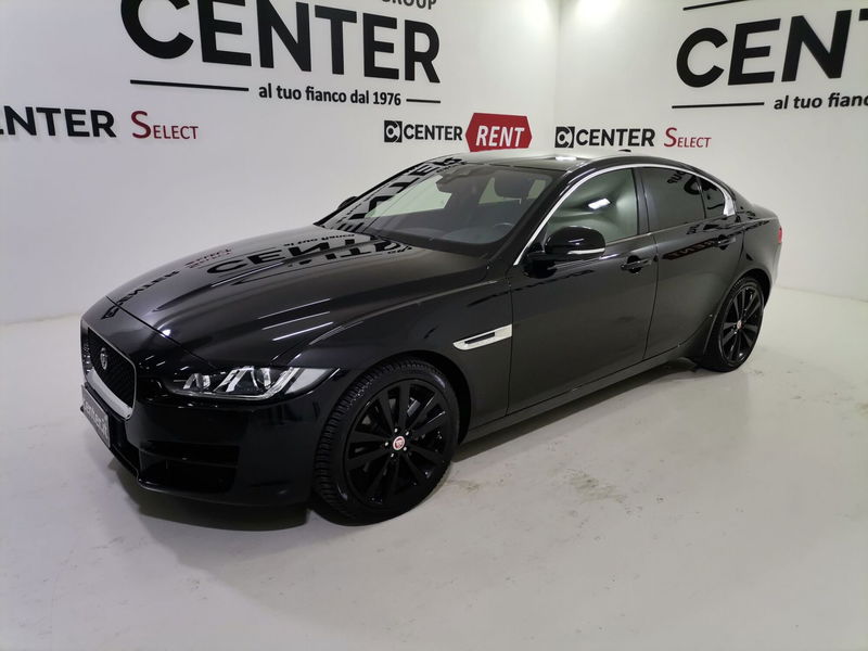 Jaguar XE 2.0 D Turbo 180 CV AWD aut. Prestige  del 2017 usata a Salerno