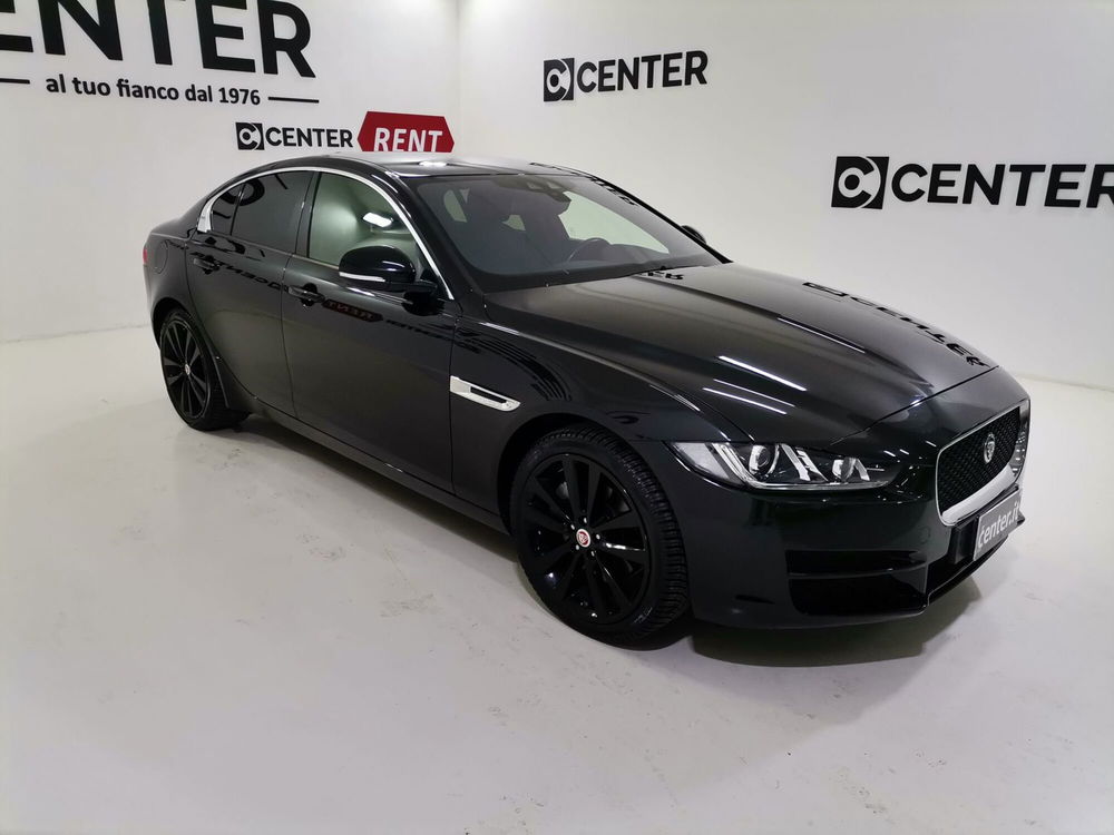 Jaguar XE usata a Salerno (3)