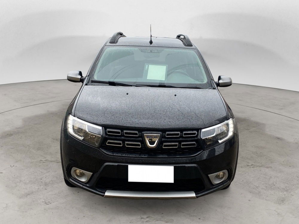 Dacia Sandero usata a Roma (7)