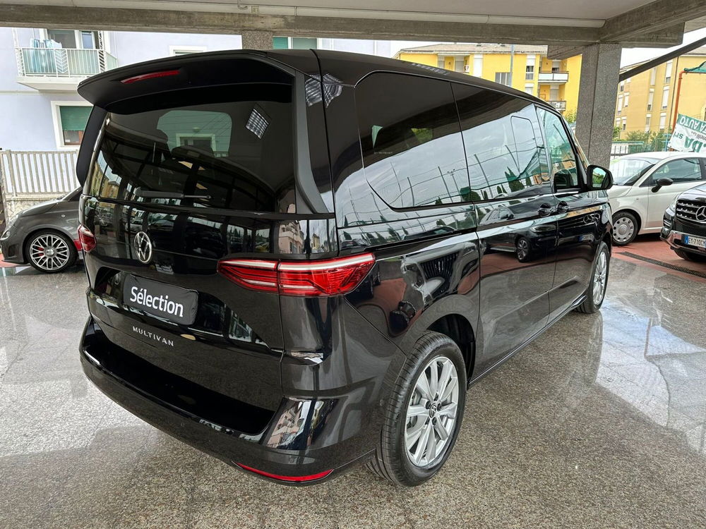 Volkswagen Multivan nuova a Brescia (4)