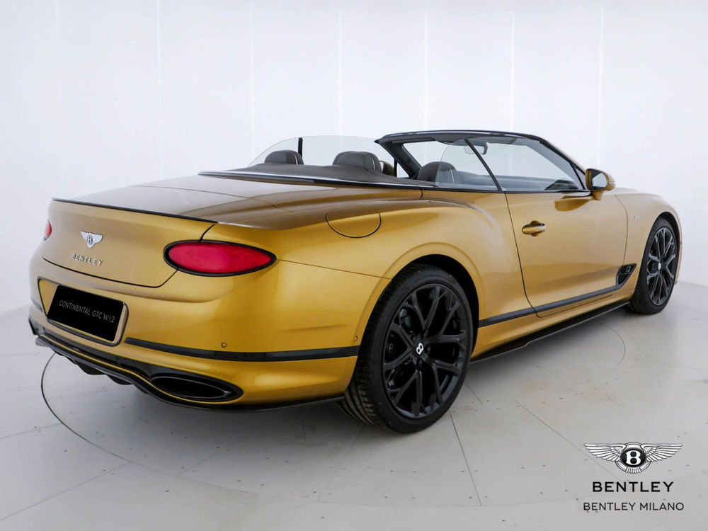 Bentley Continental GTC usata a Milano (9)