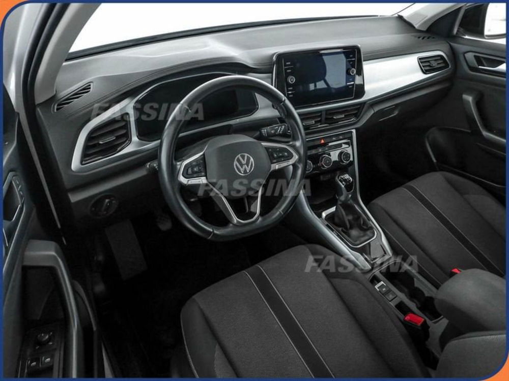 Volkswagen T-Roc usata a Milano (9)