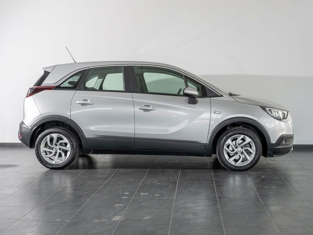 Opel Crossland X usata a Foggia (13)