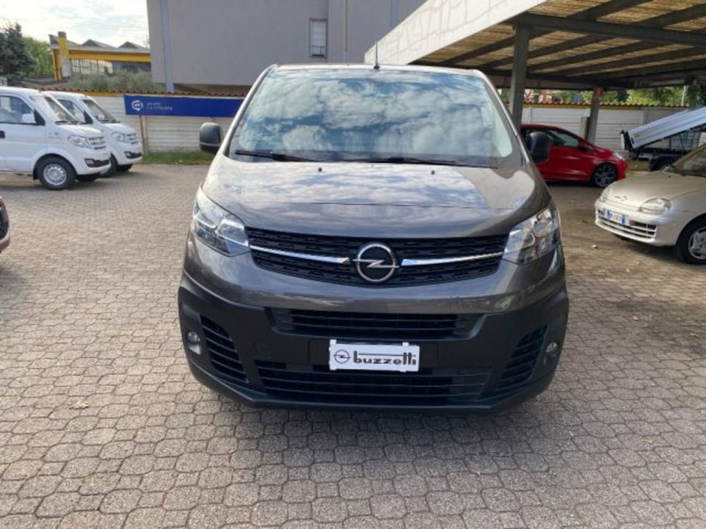 Opel Vivaro Furgone usata a Milano