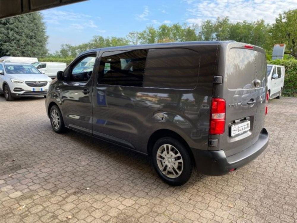 Opel Vivaro Furgone usata a Milano (6)