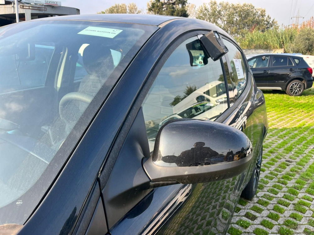 Lancia Ypsilon nuova a Milano (11)