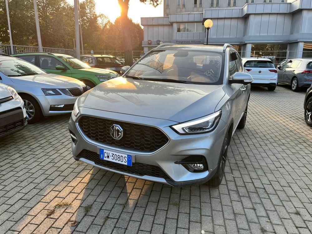 Mg ZS (2021-->) nuova a Milano