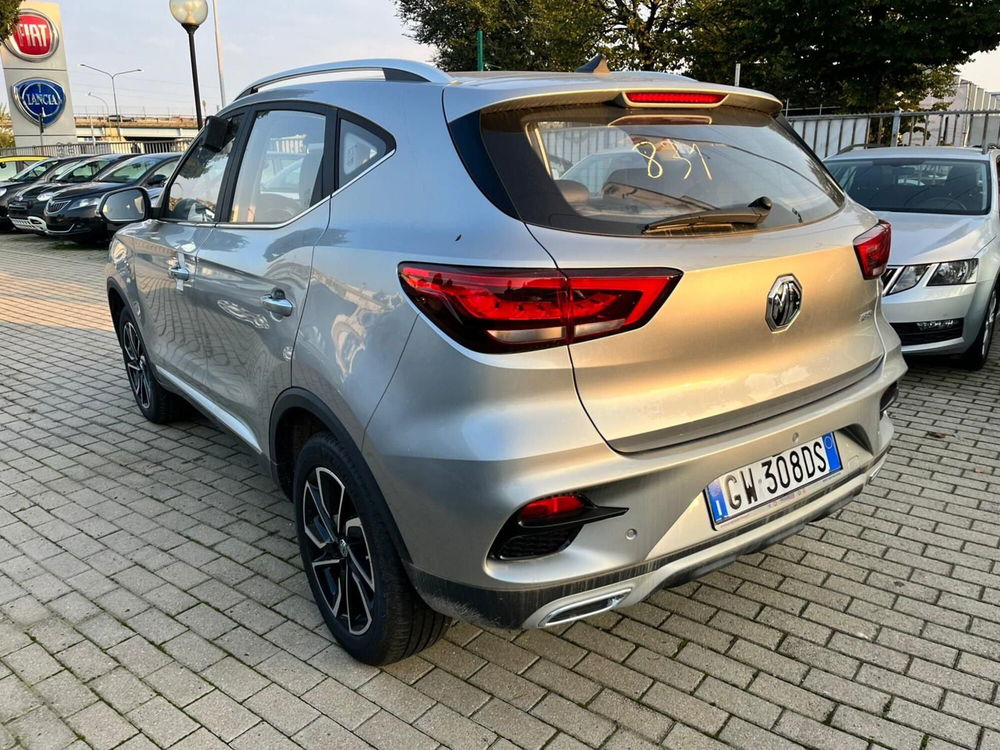 Mg ZS (2021-->) nuova a Milano (6)