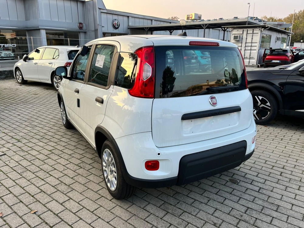 Fiat Panda Cross nuova a Milano (6)