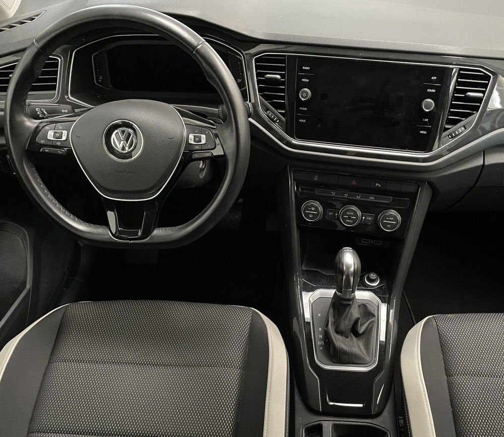 Volkswagen T-Roc usata a Novara (12)