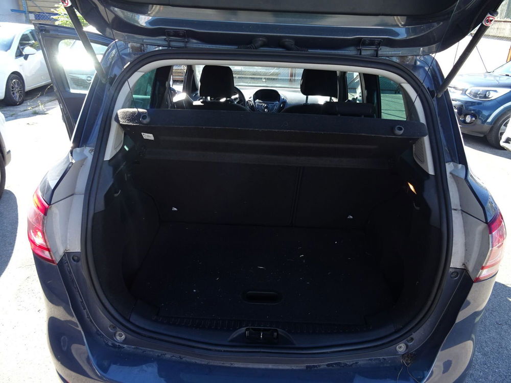 Ford B-Max usata a Lucca (13)