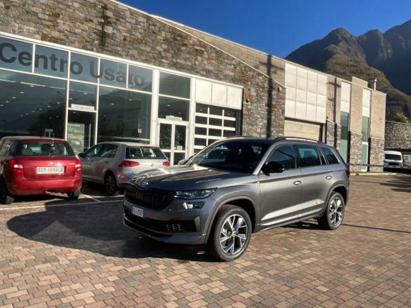 Skoda Kodiaq 2.0 TDI EVO SCR 4x4 DSG 7 posti Sportline nuova a Talamona