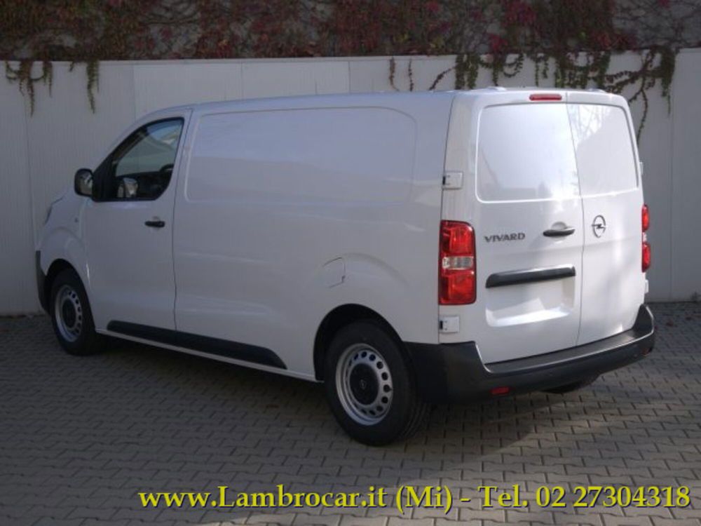 Opel Vivaro Furgone nuova a Milano (15)