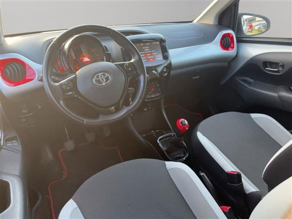 Toyota Aygo usata a Macerata (11)