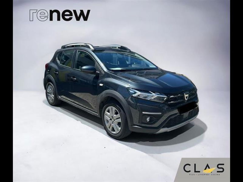 Dacia Sandero Stepway 1.0 TCe 90 CV CVT Comfort SL DaciaPlus del 2021 usata a Livorno