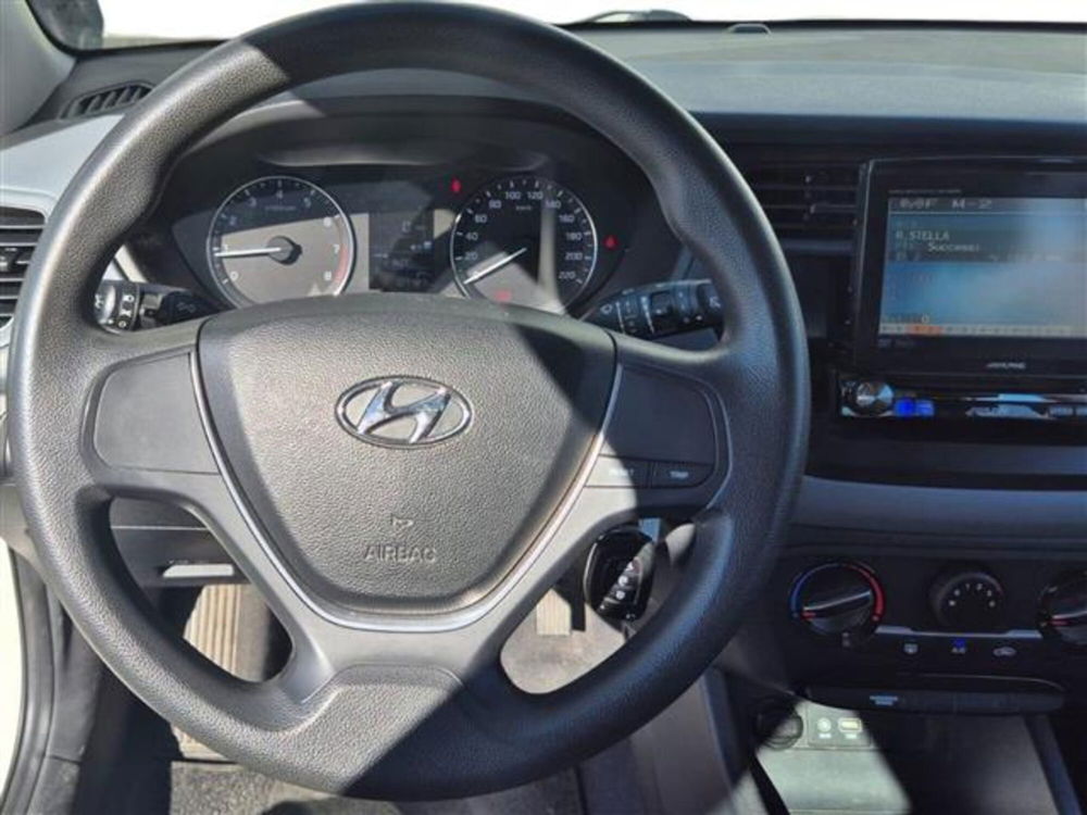 Hyundai i20 usata a Livorno (11)