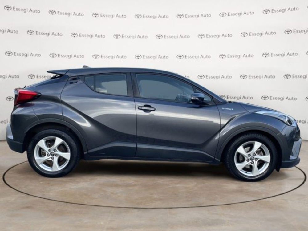 Toyota Toyota C-HR usata a Vercelli (14)