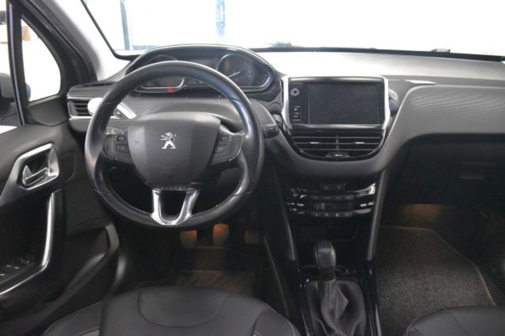 Peugeot 2008 usata a Padova (8)