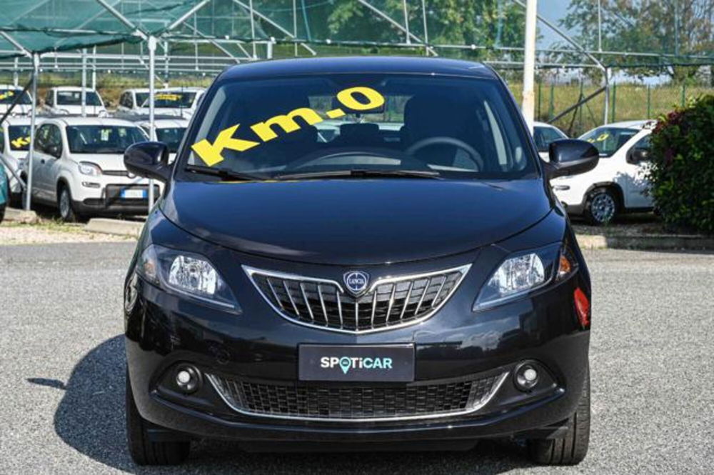 Lancia Ypsilon nuova a Torino (2)