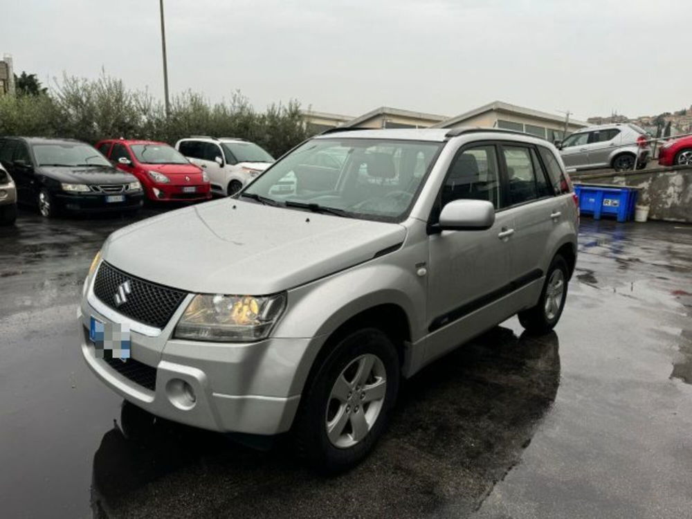 Suzuki Grand Vitara usata a Macerata