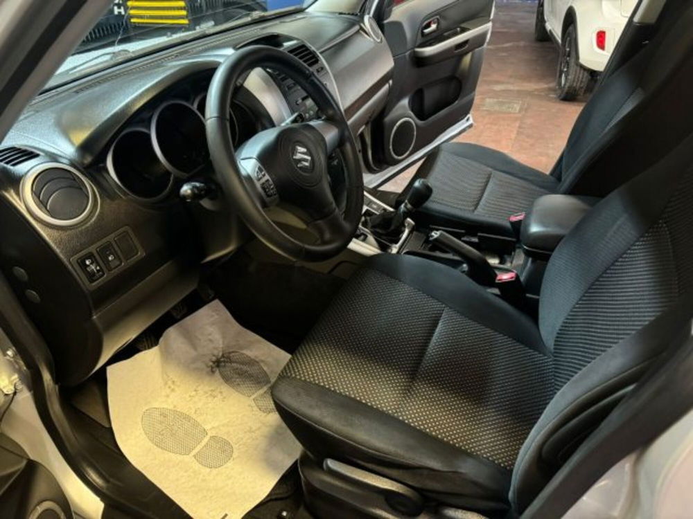 Suzuki Grand Vitara usata a Macerata (6)