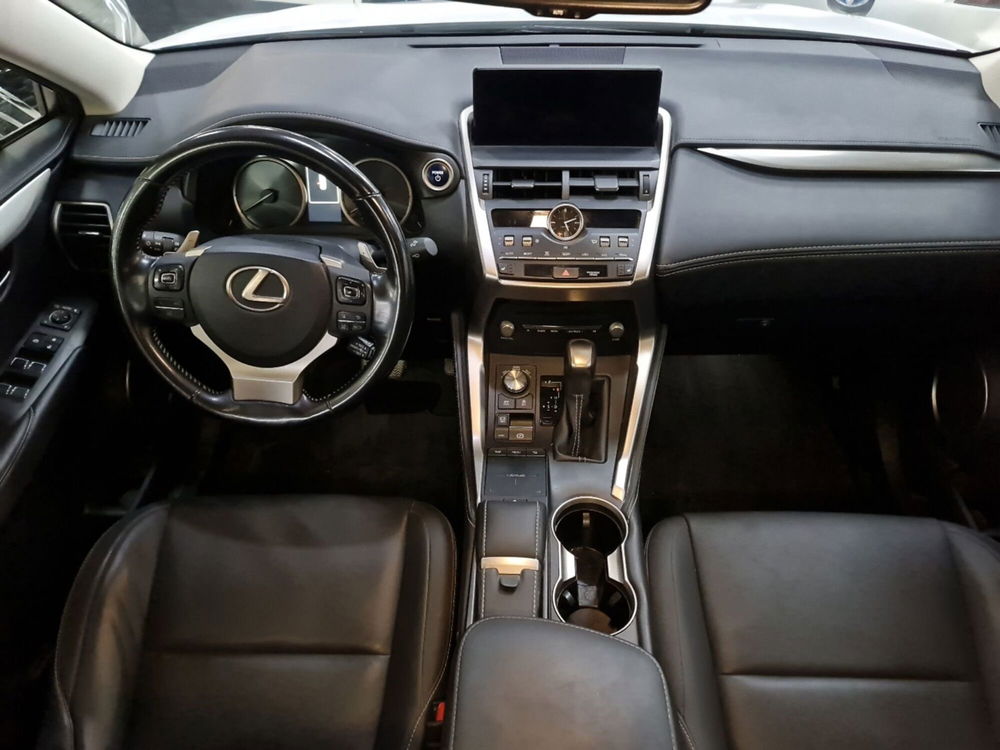 Lexus NX usata a Bologna (10)