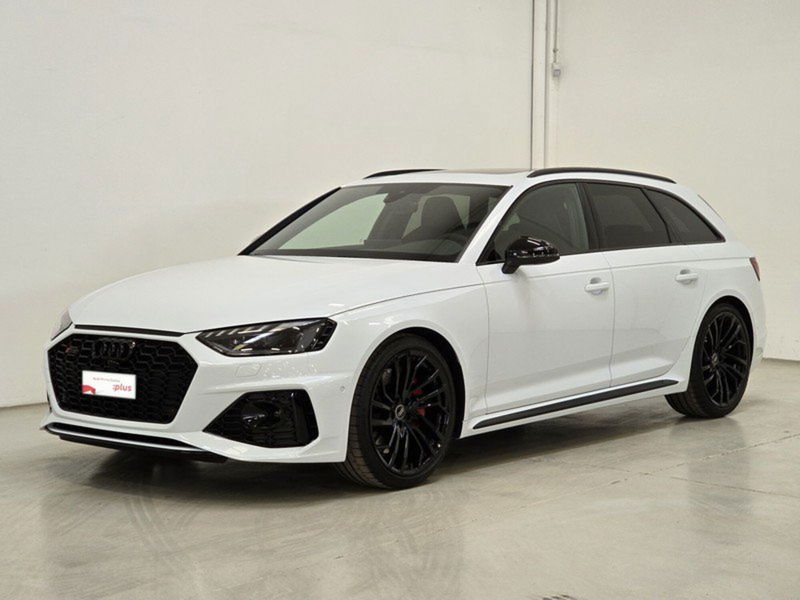 Audi A4 Avant 2.0 16V TFSI quattro tiptronic del 2024 usata a Alessandria