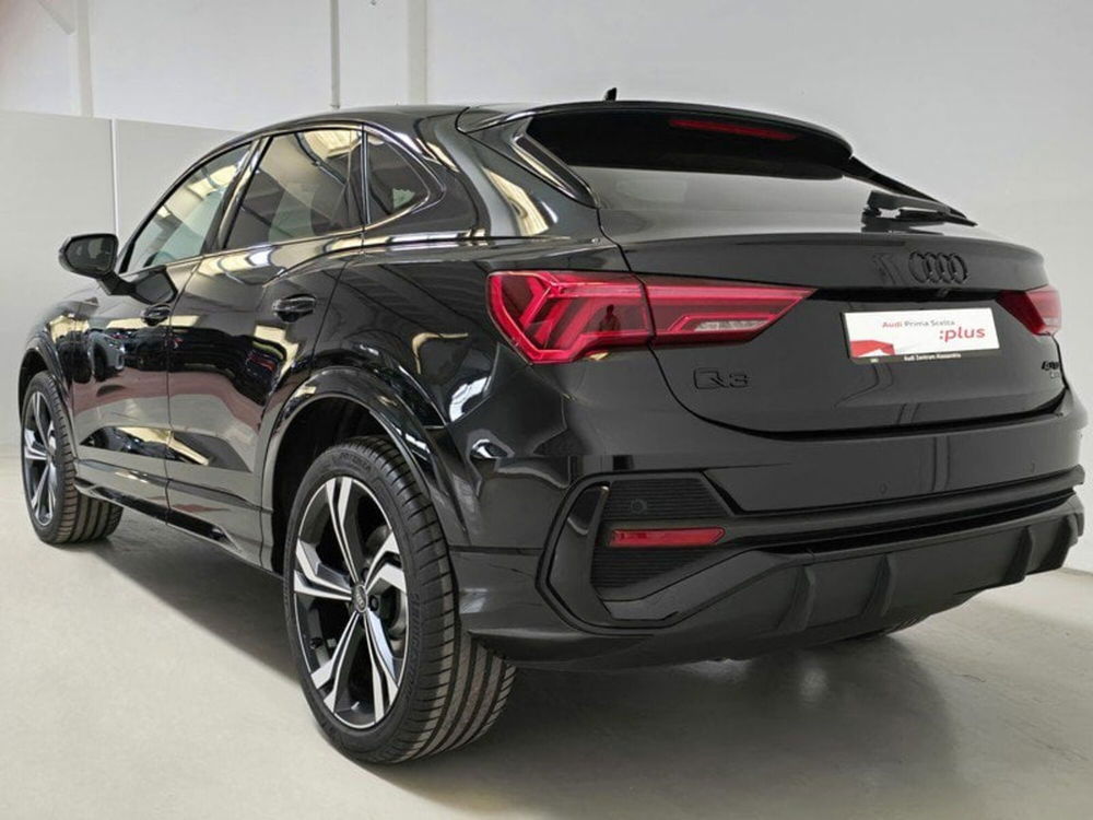 Audi Q3 Sportback nuova a Alessandria (4)