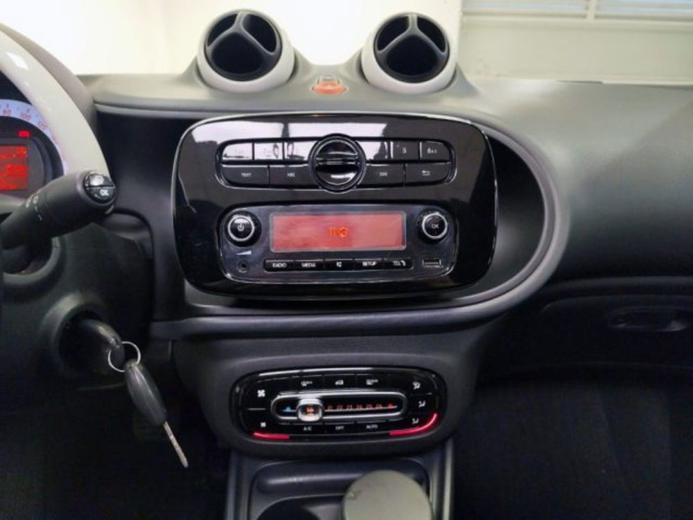 smart Fortwo Cabrio usata a Modena (8)