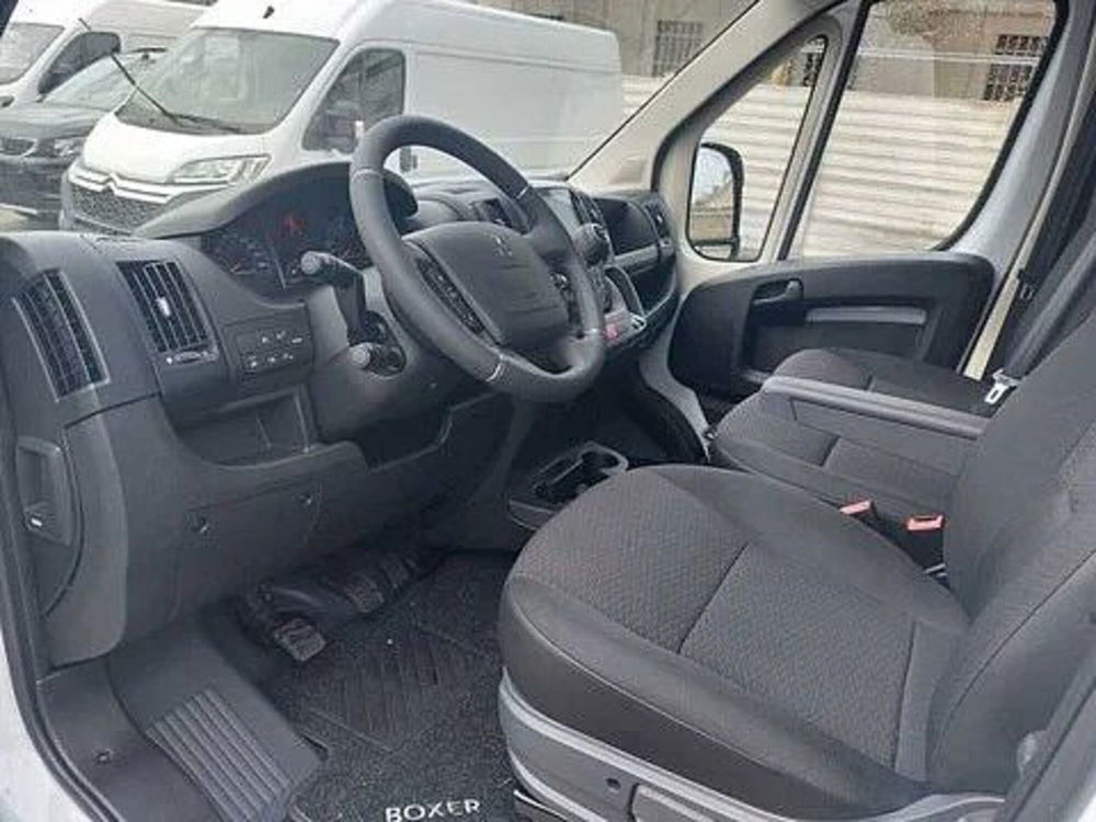 Peugeot Boxer Furgone nuova a Brescia (7)