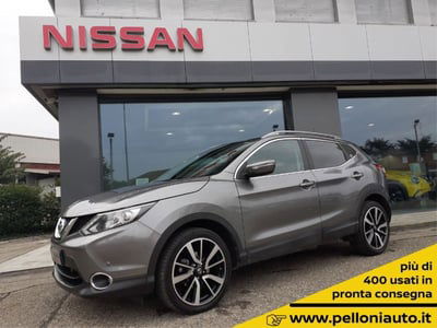 Nissan Qashqai 1.2 DIG-T Tekna  del 2014 usata a Modena