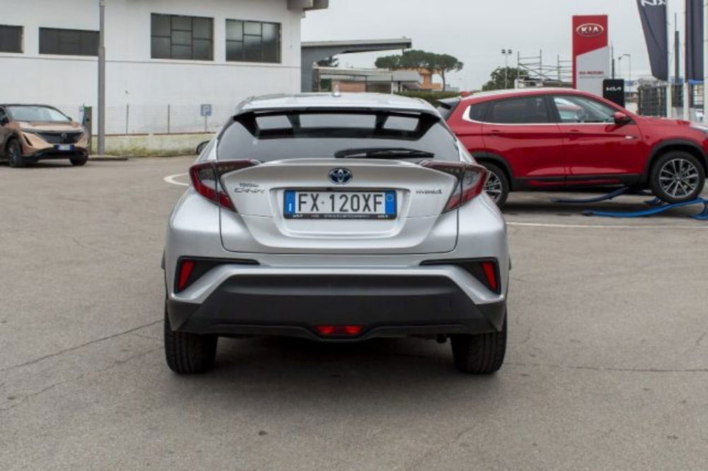 Toyota Toyota C-HR usata a Latina (6)