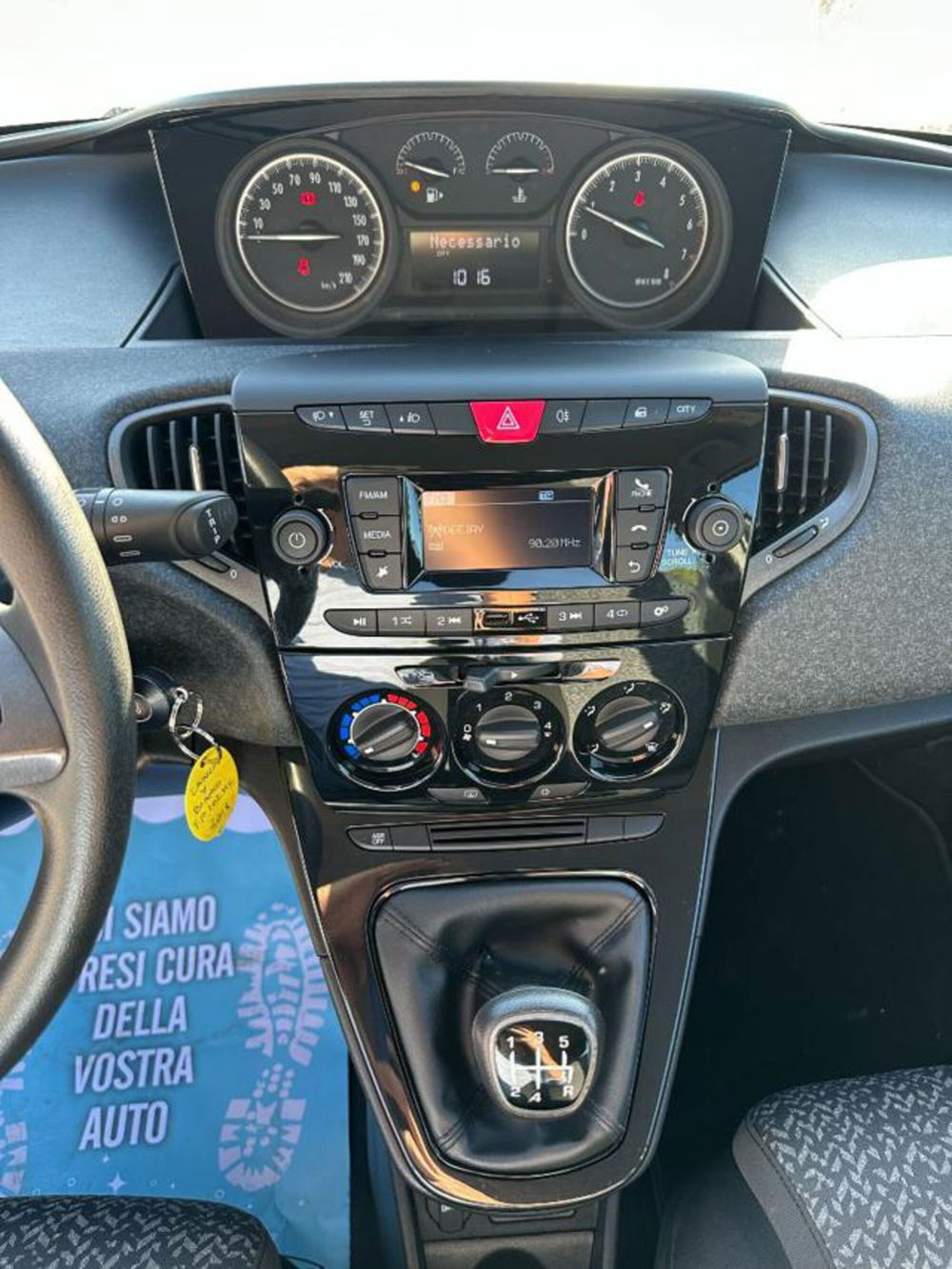 Lancia Ypsilon usata a Pordenone (8)