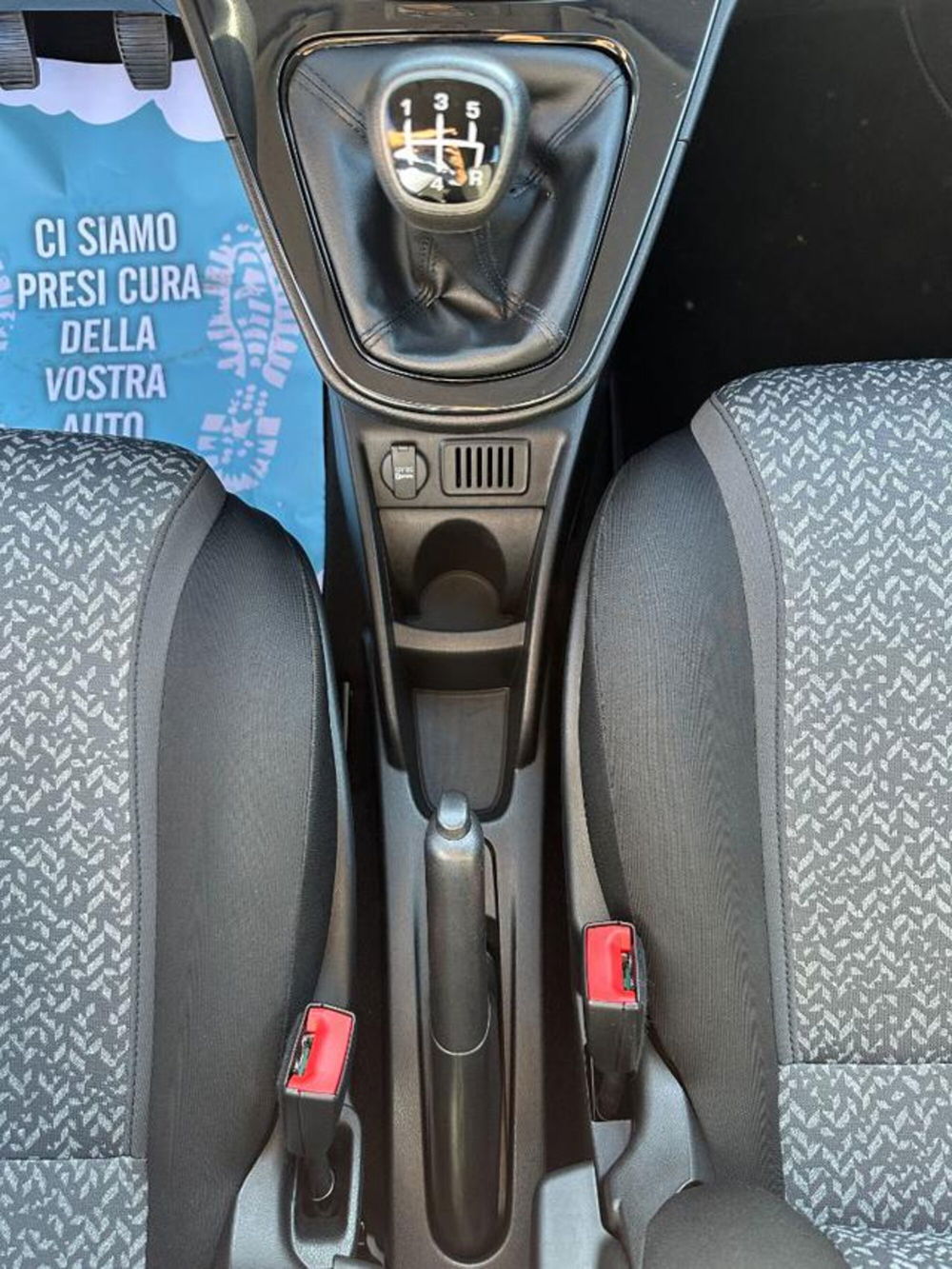 Lancia Ypsilon usata a Pordenone (9)