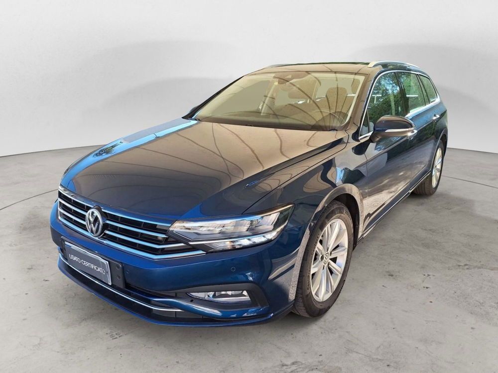 Volkswagen Passat Variant usata a Bari