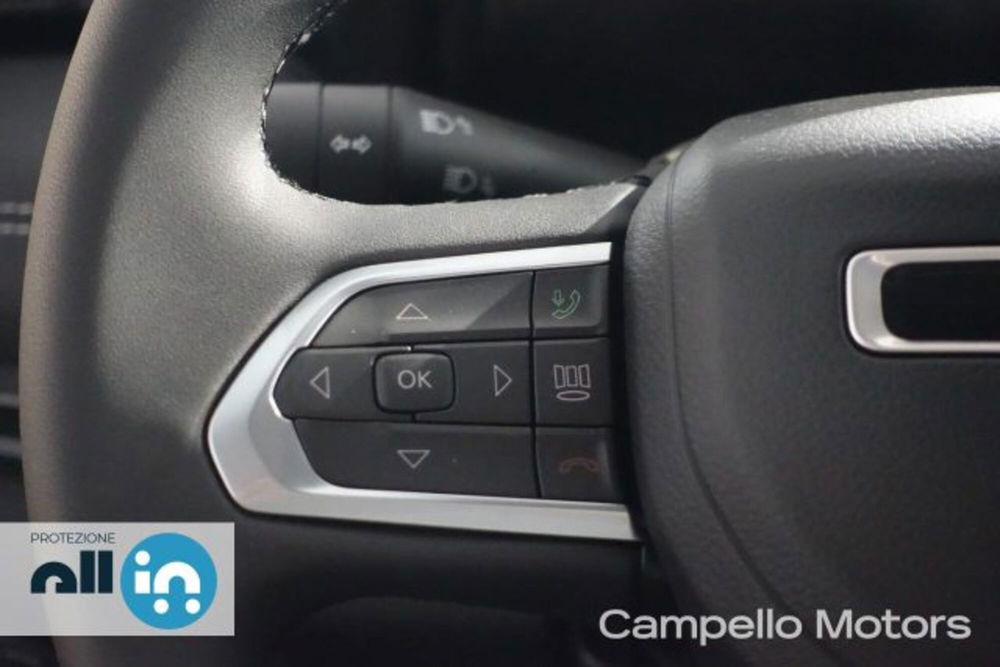 Jeep Compass nuova a Venezia (9)