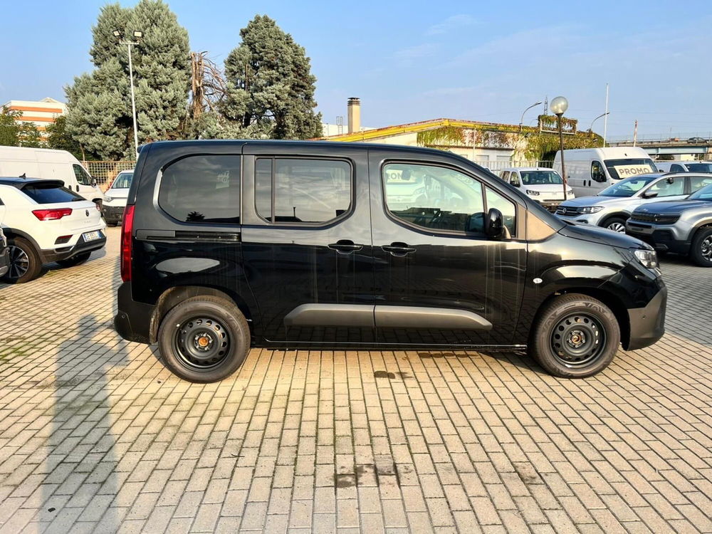 Fiat Doblò Furgone nuova a Milano (7)