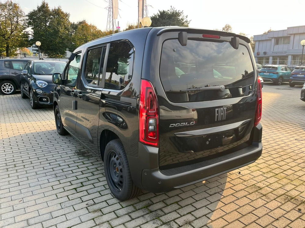 Fiat Doblò Furgone nuova a Milano (8)