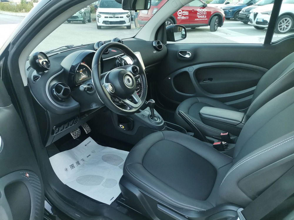 smart Fortwo usata a Matera (9)