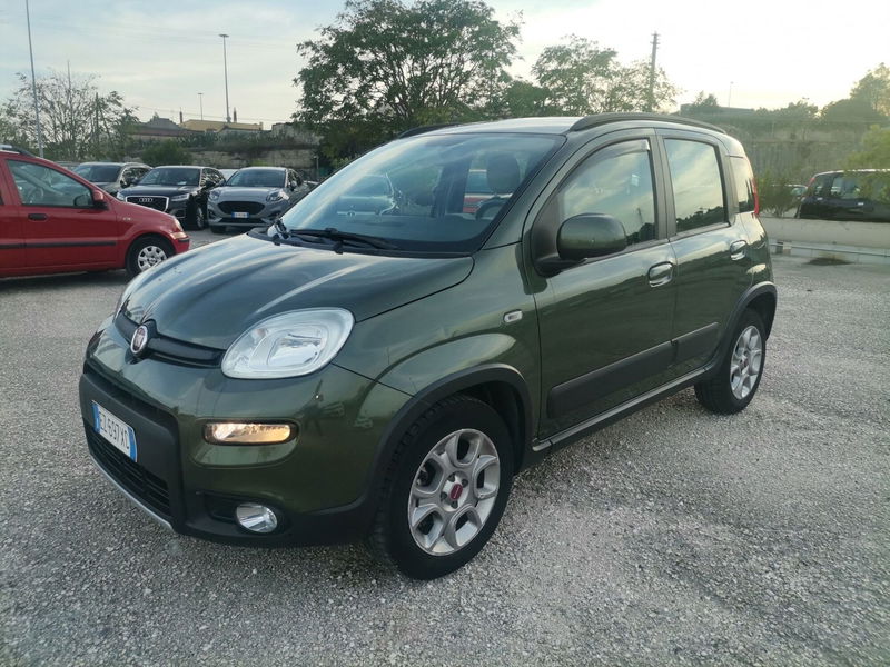 Fiat Panda 0.9 TwinAir Turbo Natural Power Trekking  del 2015 usata a Matera