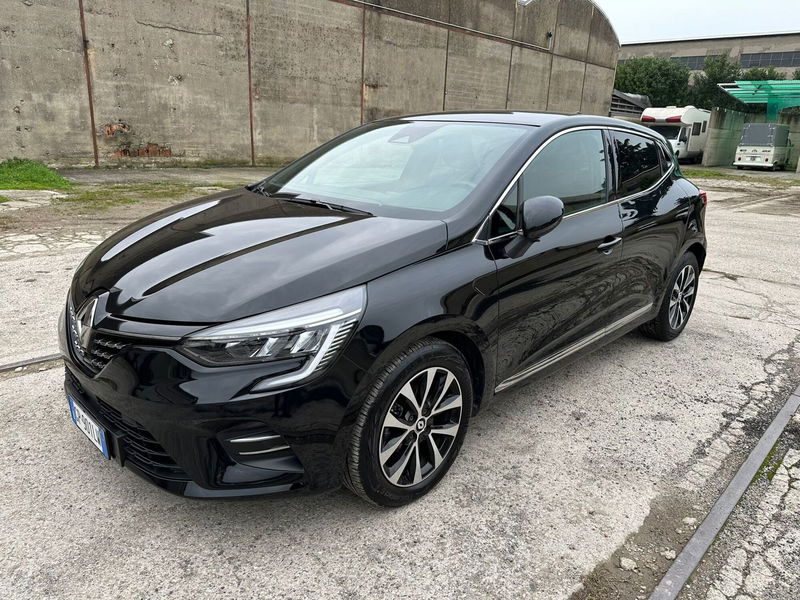 Renault Clio TCe 90 CV 5 porte Techno  del 2023 usata a Lissone