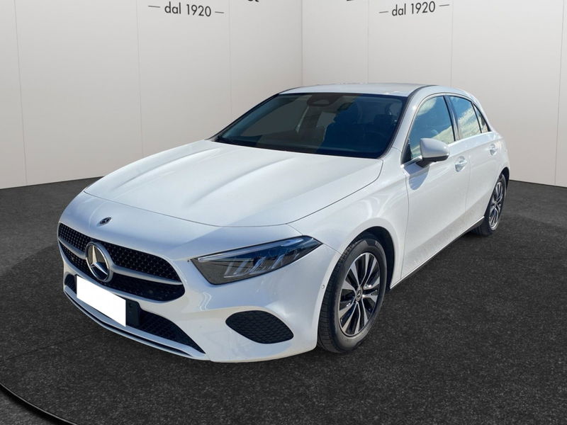 Mercedes-Benz Classe A 180 d Premium  del 2023 usata a Pescara