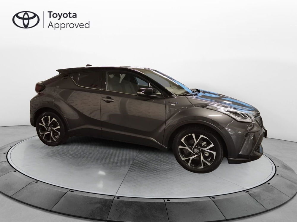 Toyota Toyota C-HR usata a Bergamo (13)