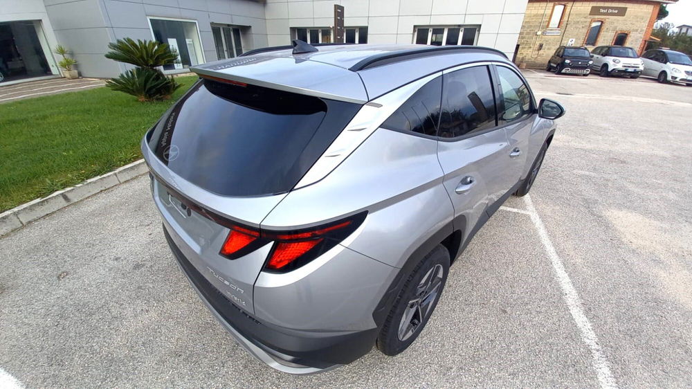 Hyundai Tucson nuova a Benevento (3)